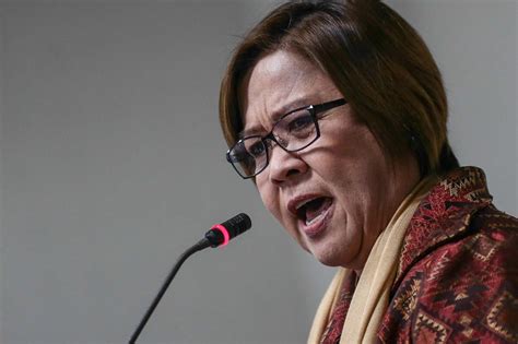 De Lima warns ‘Pogo Island’ could be start of creeping Chinese.